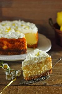 classic-lemon-cheesecake